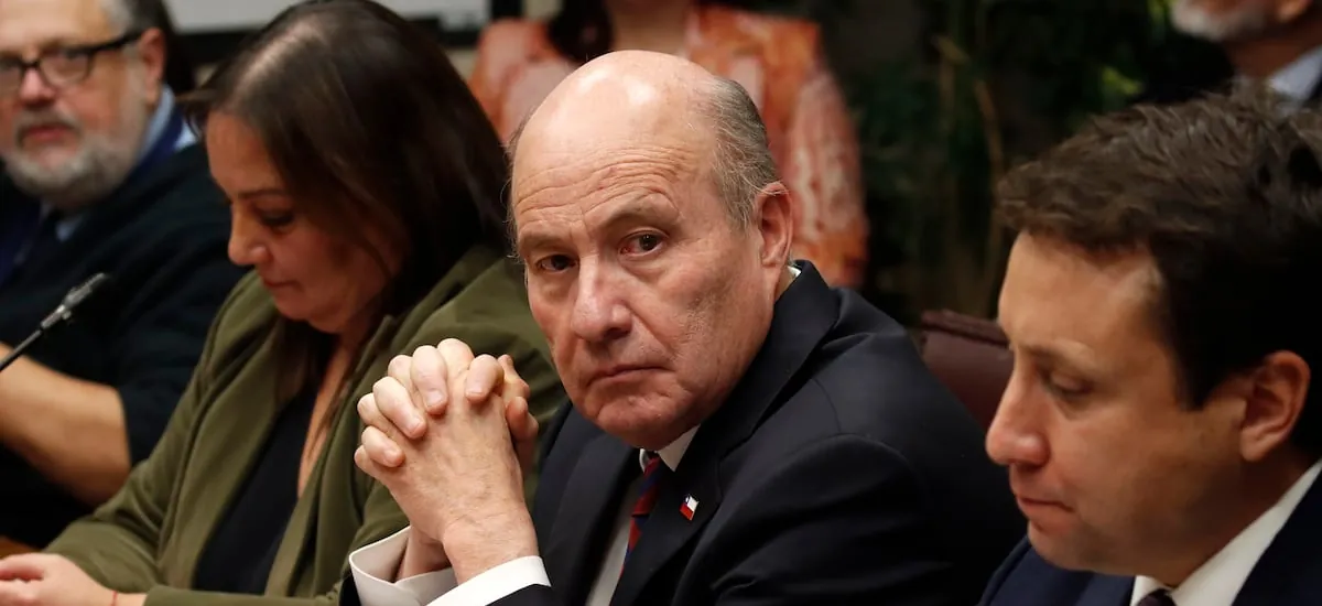Quiroz conversará con senadores del PPD tras desacuerdo por impuesto corporativo: “Vamos a hablarlo con ellos de buena fe”