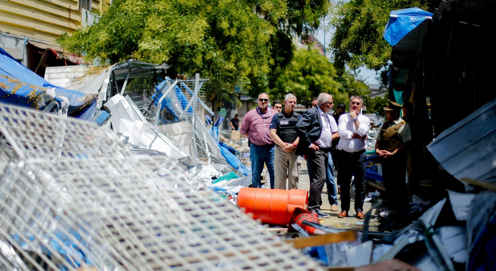 Barrio Meiggs: Operativo por retiro de toldos azules dejó 14 detenidos tras enfrentamientos