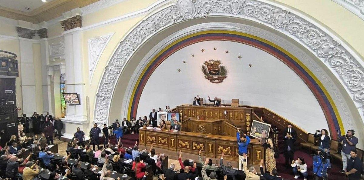 Parlamento venezolano dio primer paso hacia una "amnistía para la convivencia democrática"