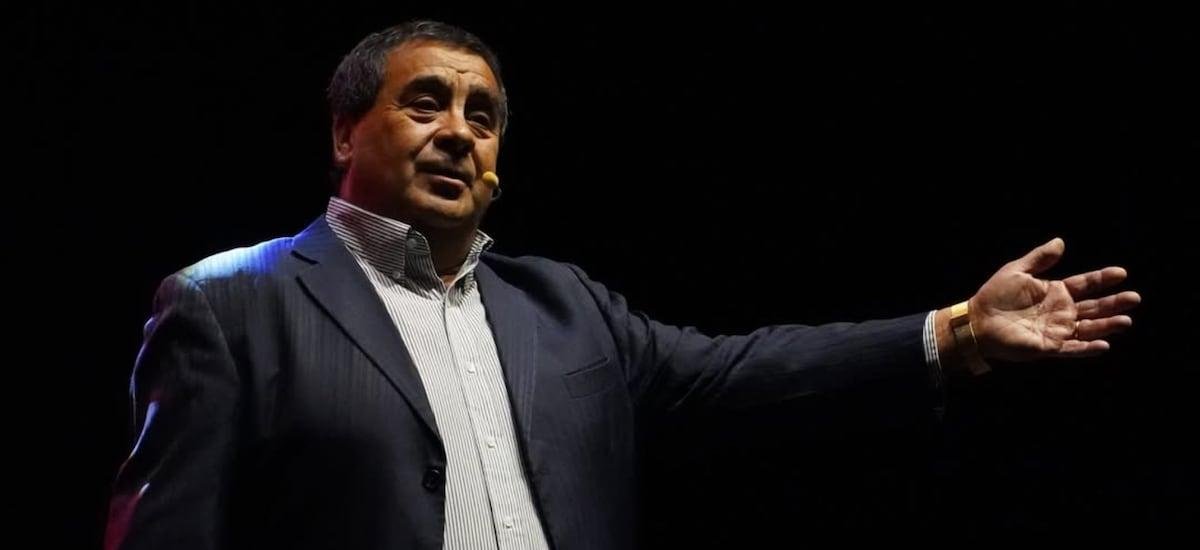 Municipalidad de Villa Alegre confirmó denuncia contra Dino Gordillo: “Habría protagonizado un acto inapropiado al besar a una menor”