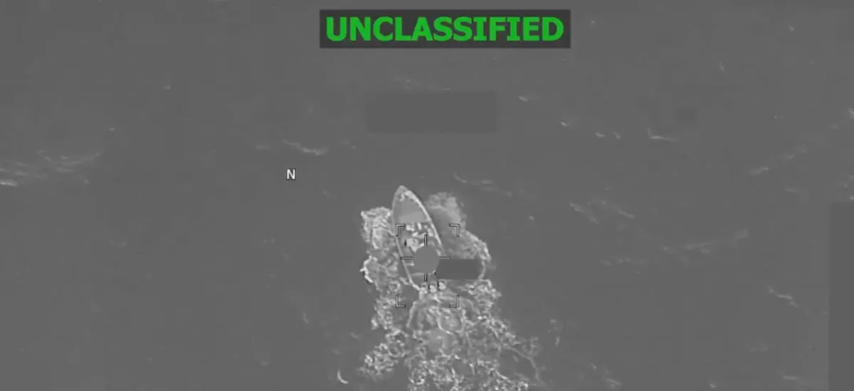 Al menos tres muertos en un nuevo bombardeo de EE.UU. contra una embarcación en el Pacífico oriental - La Tercera