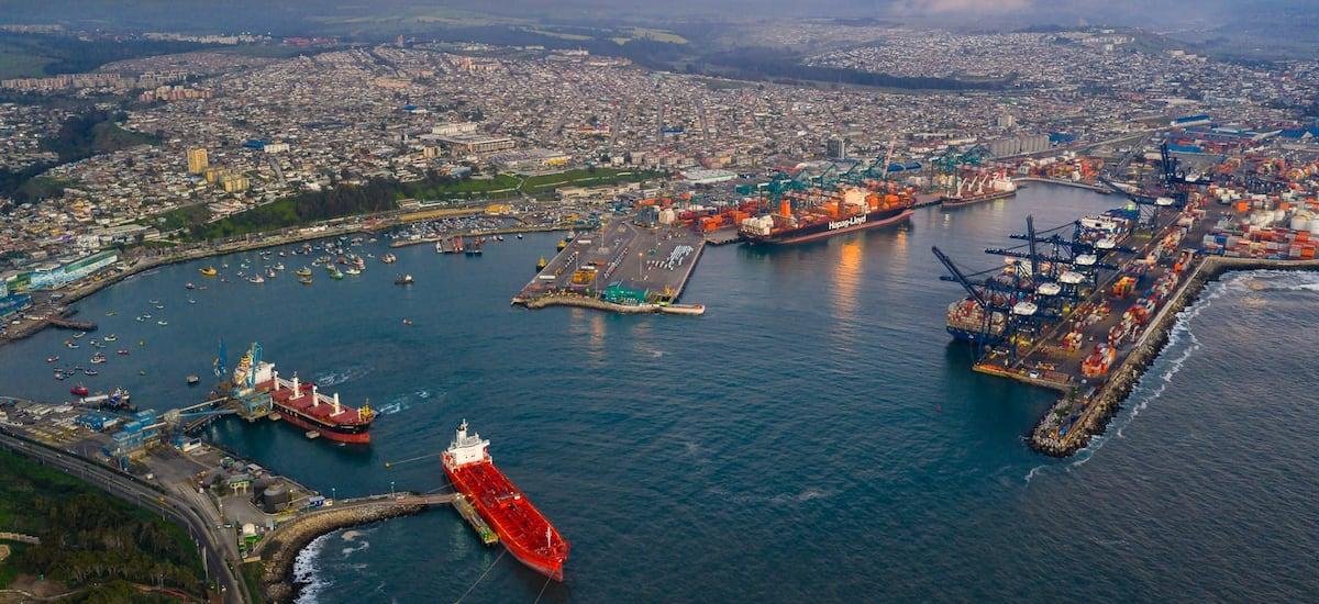 “Keep calm and carry on” - La Tercera