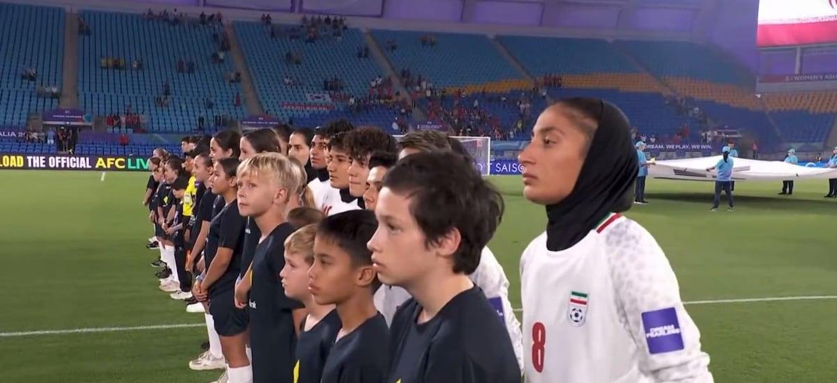 La simbólica protesta del equipo femenino de Irán en la Copa Asiática