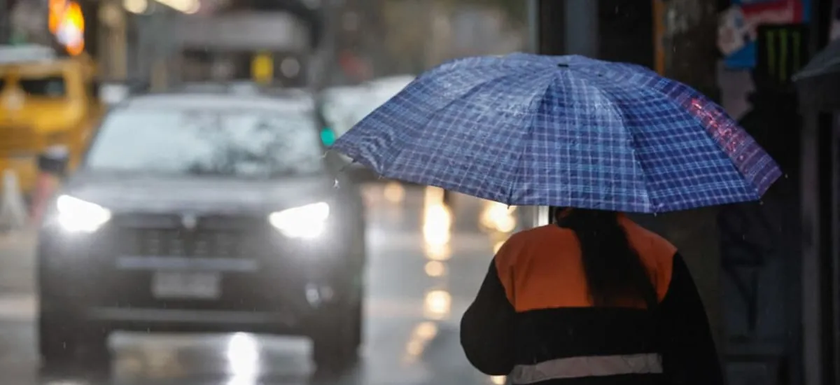 Anuncian cuatro nuevos sistemas frontales para esta semana: por dónde dejarán lluvia, según el tiempo