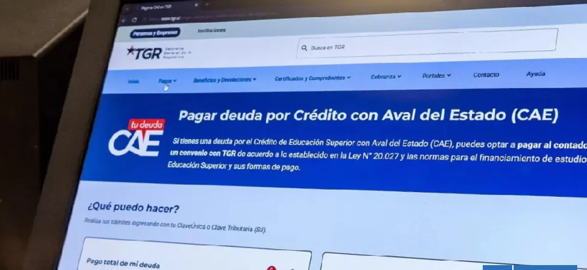 ¿A quiénes pueden embargar por las deudas del CAE? De esto depende, según la TGR