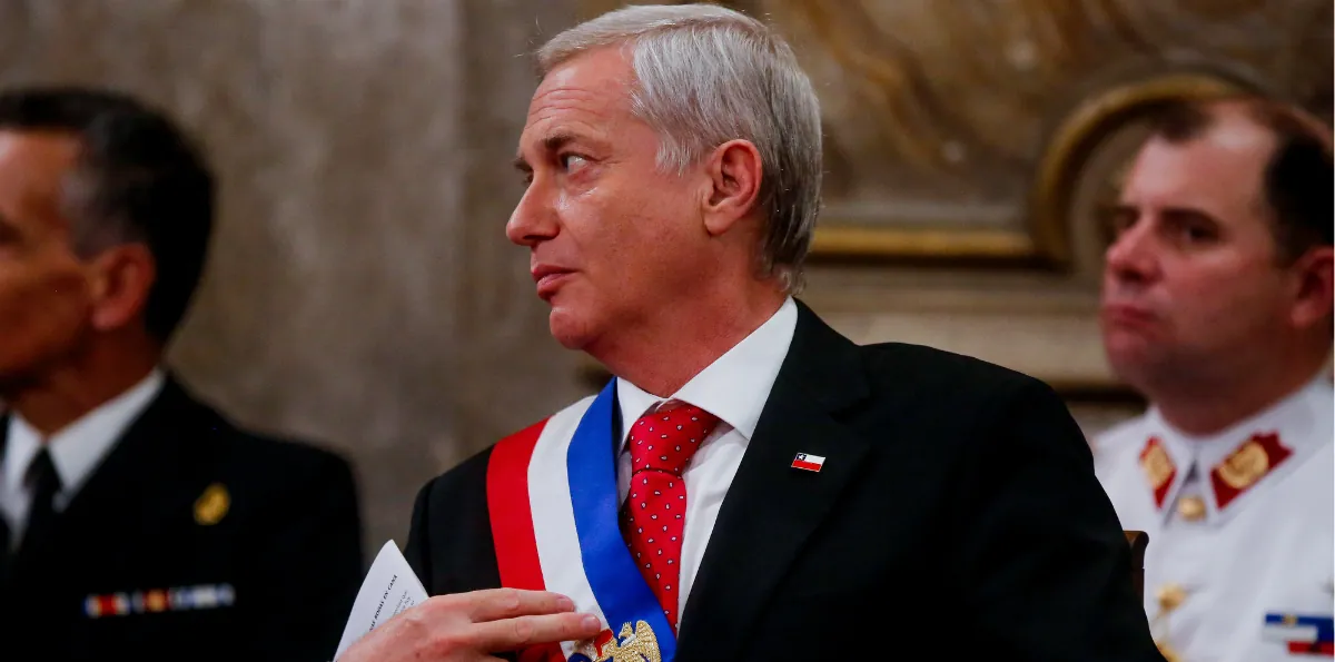 “Agenda pro-delincuentes”: las críticas de la oposición a Kast por eventuales indultos a uniformados condenados en estallido social