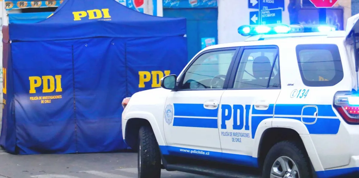 Funcionario PDI da muerte a delincuente que intentó asaltarlo en Estación Central: Detective fue apuñalado y está grave