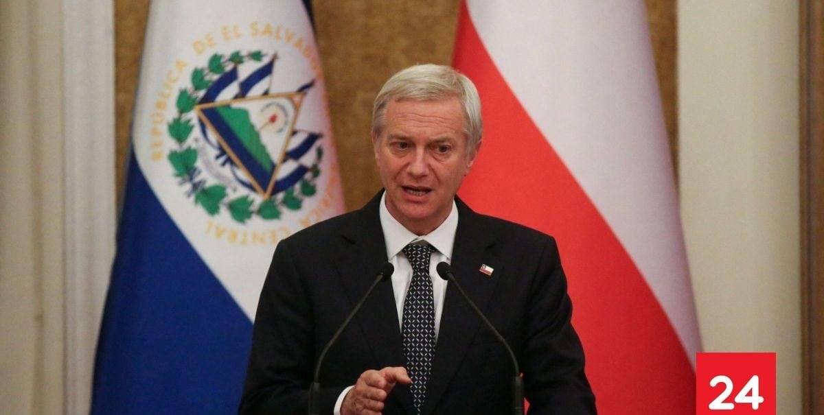 Kast dice que El Salvador es "un faro" contra el crimen organizado: "Tenemos mucho que aprender"