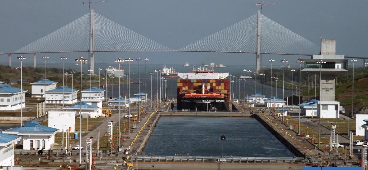 China dice que tomará "las medidas necesarias" luego que le anularan contrato en el Canal de Panamá