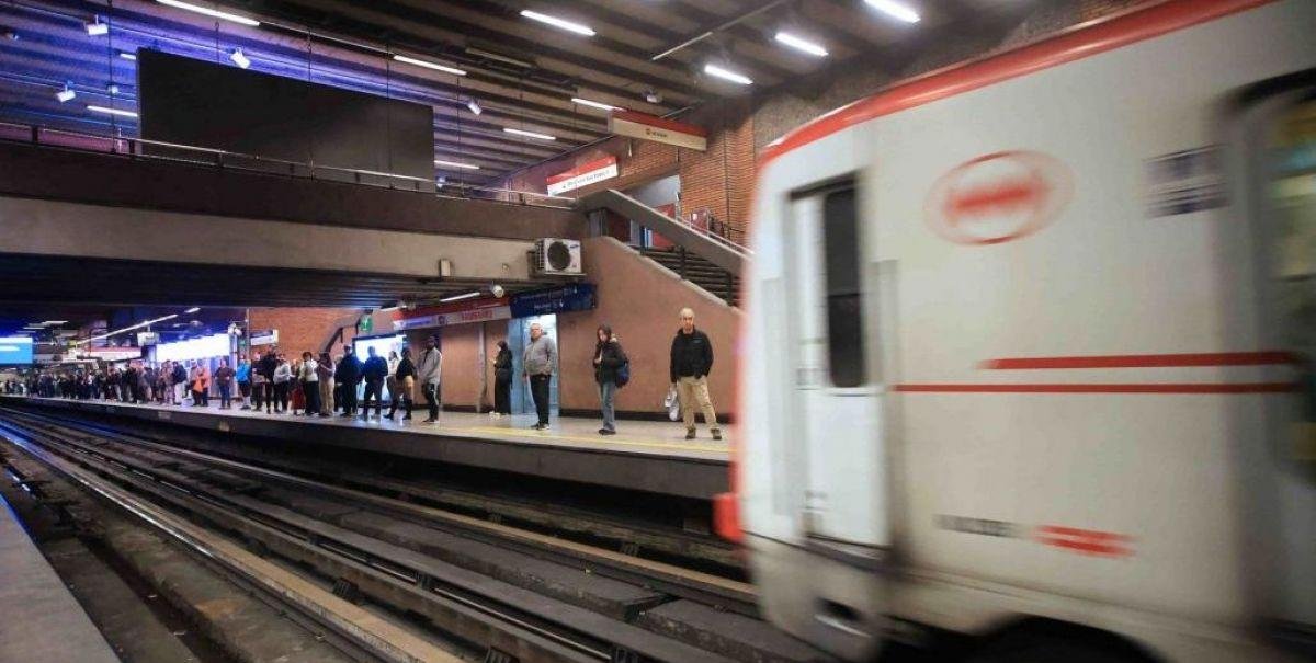 Hasta marzo 2026: obras en estación Baquedano obligarán cambio en circulación de pasajeros