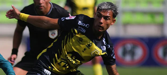 Gonzalo Bustos, volante de San Luis, se descompensa en actividad del club y tuvo que ser internado