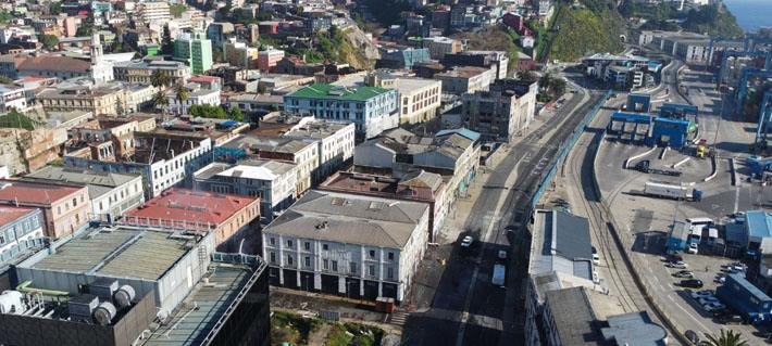 CDE admite que falta de pruebas es la mayor traba para sancionar grafitis en zonas patrimonial de Valparaíso