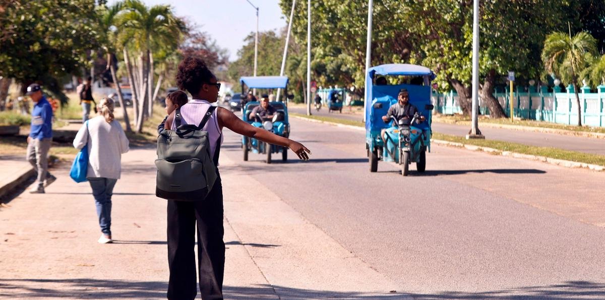 "En evaluación" la ayuda humanitaria de Chile a Cuba, que el PC pide y la derecha rechaza