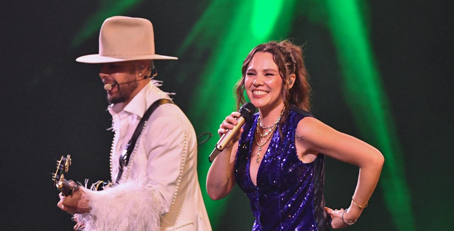 Jesse & Joy rinden emotivo homenaje a la música mexicana en Viña 2026 con un popurrí de clásicos junto a banda de mariachis chilena