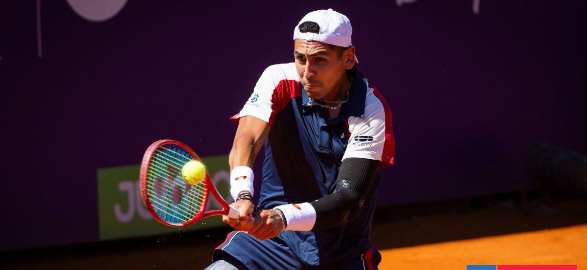 Alejandro Tabilo desaprovechó ventaja y fue eliminado por local Etcheverry en ATP de Buenos Aires