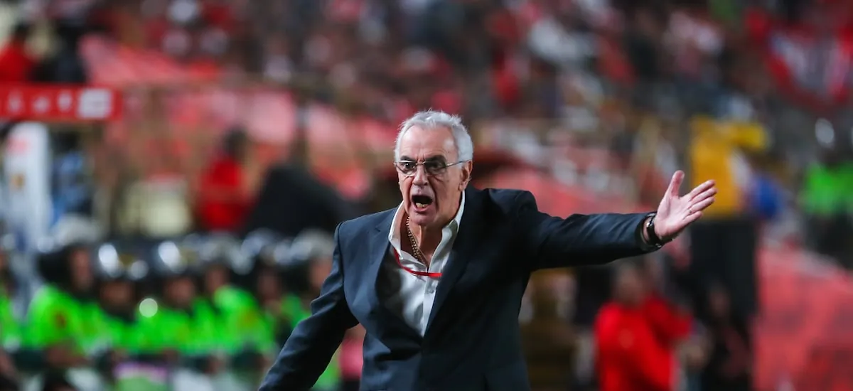 Duró apenas un Zoom: la trastienda de la fallida negociación entre la U y Jorge Fossati en la búsqueda del nuevo DT azul