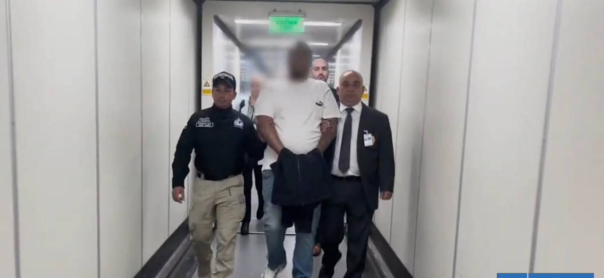 Extraditan a líder de la banda criminal "Los Shottas", imputado por homicidio de su propia hija