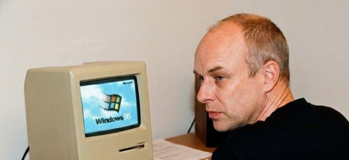 Brian Eno y el sonido de Windows 95: historia del hit compuesto en una Mac