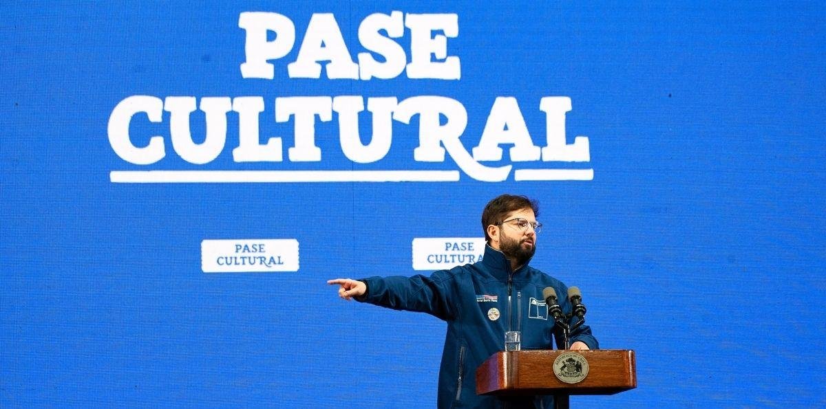 “Anunciar ante un reportaje que se va a eliminar…”: Gabriel Boric sale en defensa del Pase Cultural