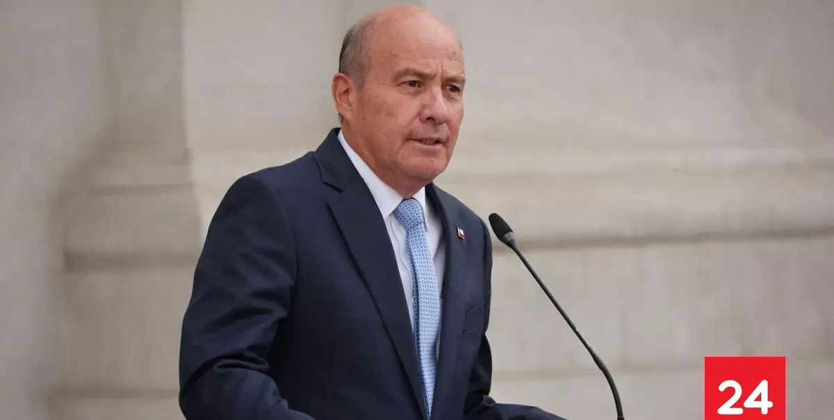 Tras "queja" por caja fiscal: ministro de Hacienda firmará este lunes oficio para reducir gastos de ministerios