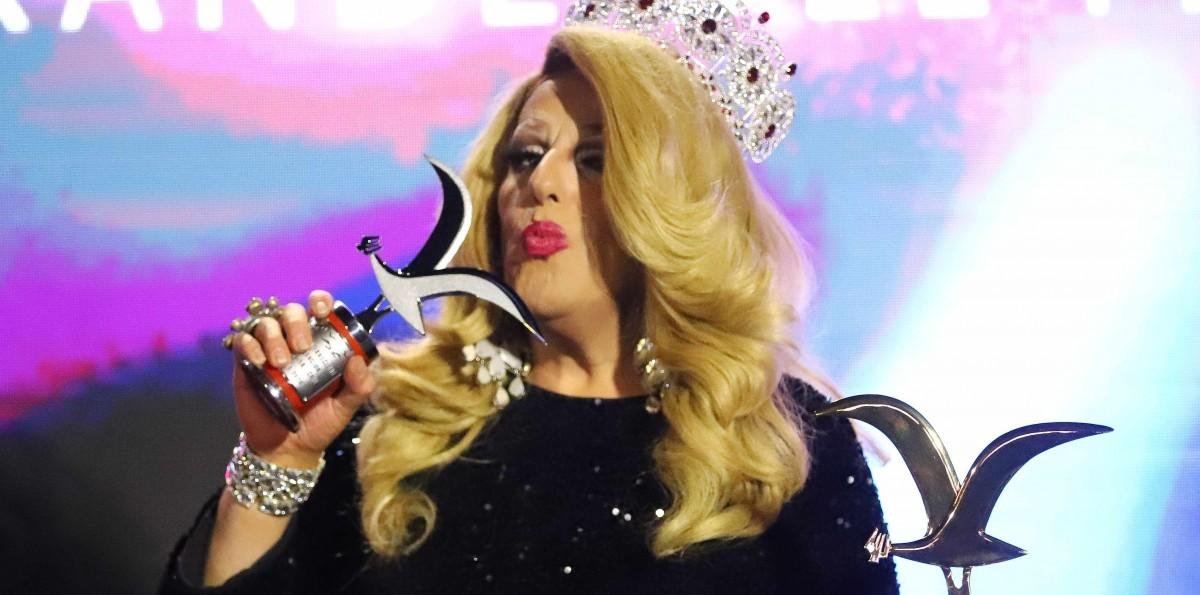 Asskha Sumathra celebra su exitoso paso por Viña 2026: "Un transformista puede llegar a un escenario maravilloso"