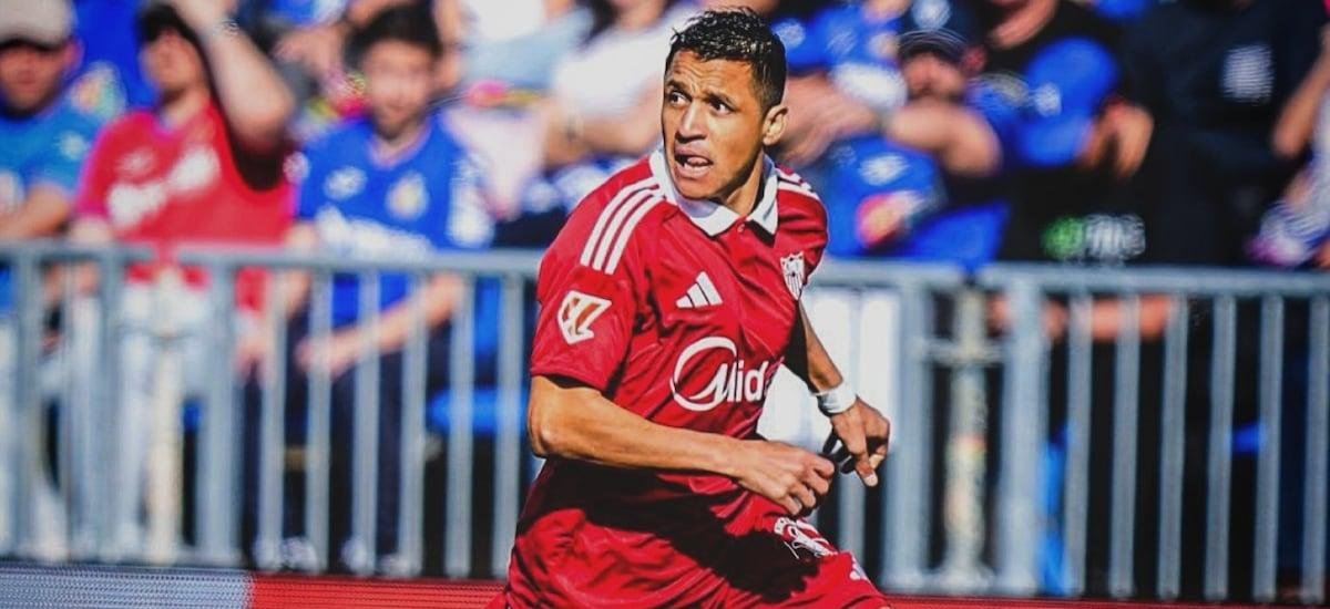 “Lo intenta, pero demuestra que no está para Sevilla”: el gol de Alexis Sánchez no lo libra de las críticas en España