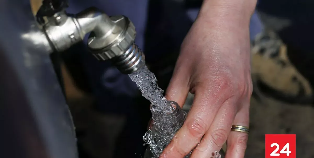 Masivo corte de agua en Santiago: cuándo es, comunas y lugares de abastecimiento
