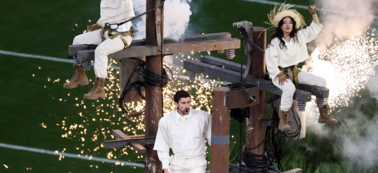 Bad Bunny en el Super Bowl 2026: Una performance cargada de simbolismos de la cultura boricua y latinoamericana