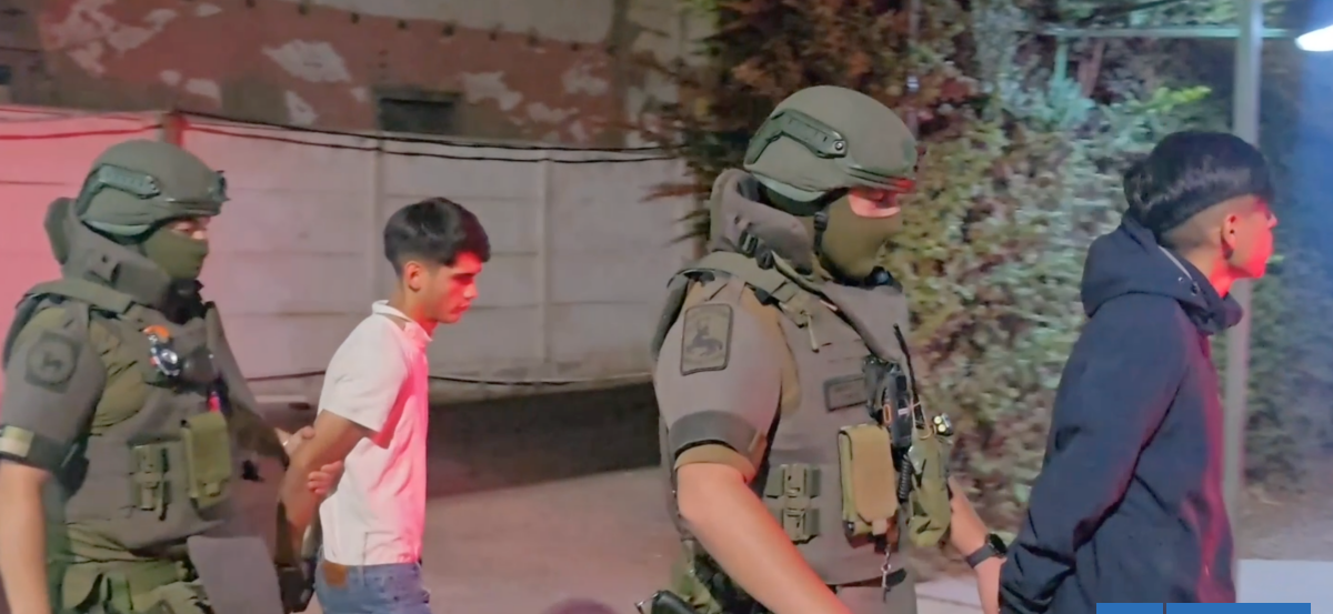 Dos detenidos por robo contra chofer de aplicación en la zona sur de la RM