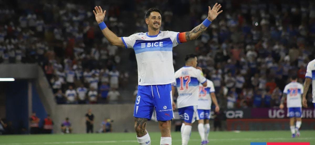 Zampedri lideró fiesta cruzada: Católica venció al campeón Coquimbo y se recuperó en Liga de Primera