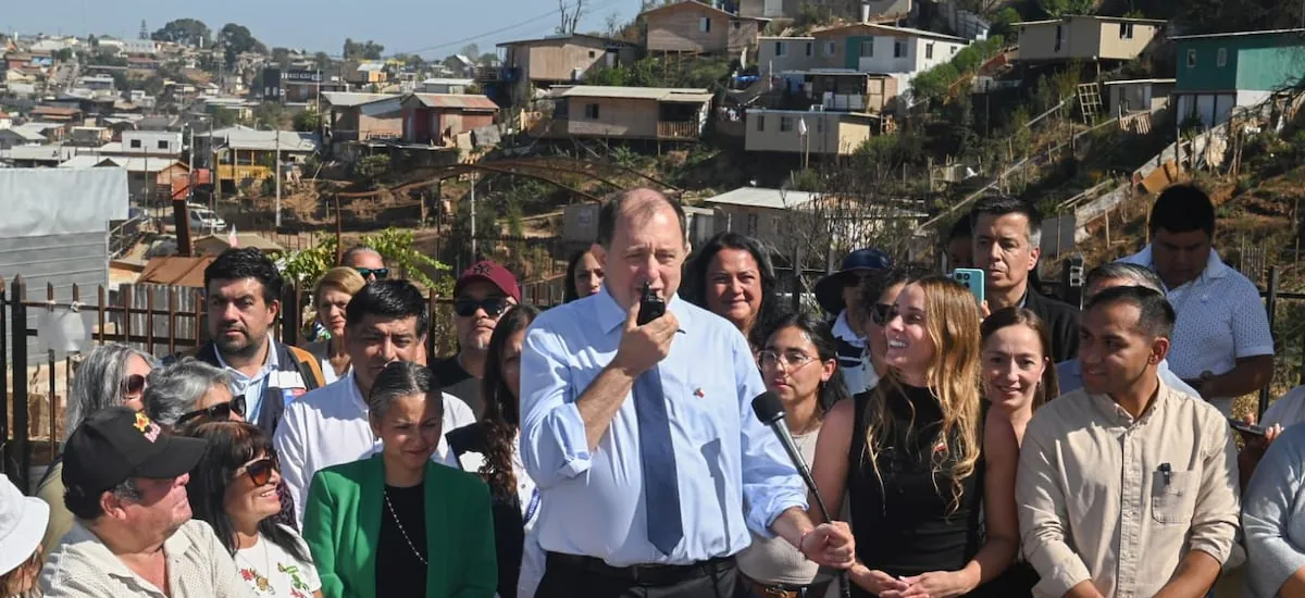 Poduje dice que solicitará a las FF.AA. devolución de terrenos para construir viviendas: “No me parece que sea su función hacer negocios inmobiliarios”