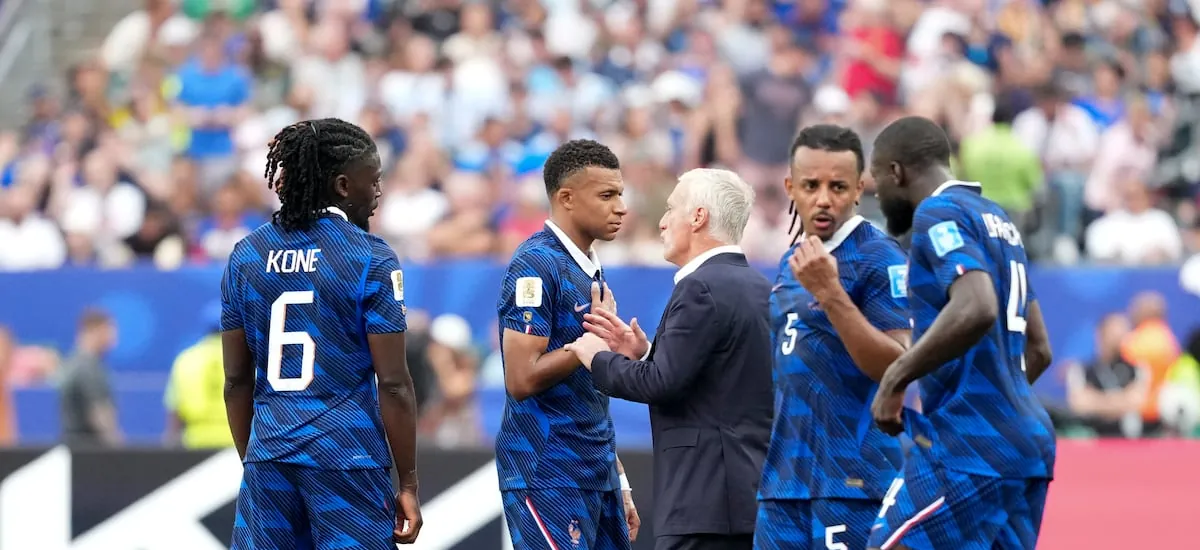 “Deberíamos haberte dado un mejor final, pero fallamos”: la sentida despedida de Kylian Mbappé a Didier Deschamps