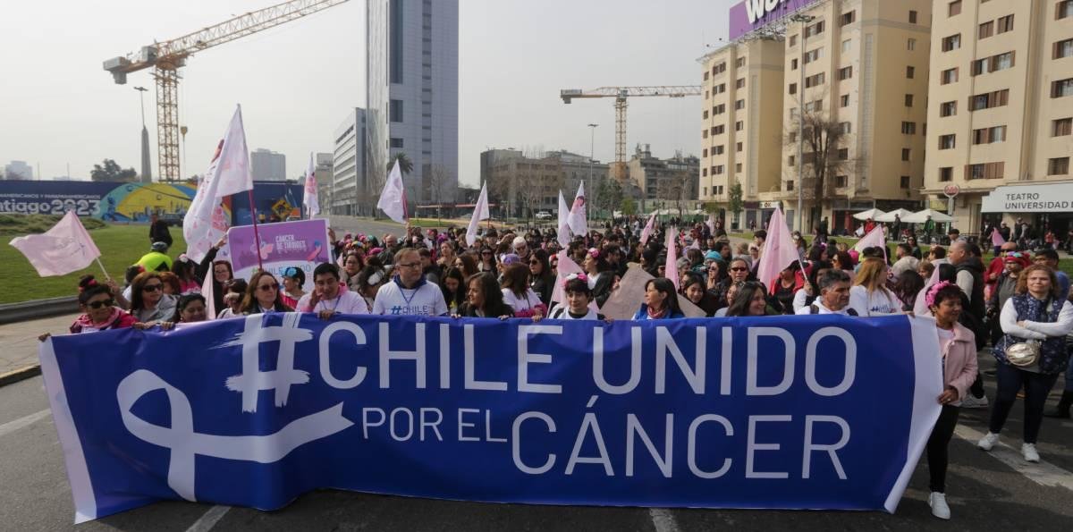 Expertos alertan: uno de cada dos chilenos desarrollará cáncer