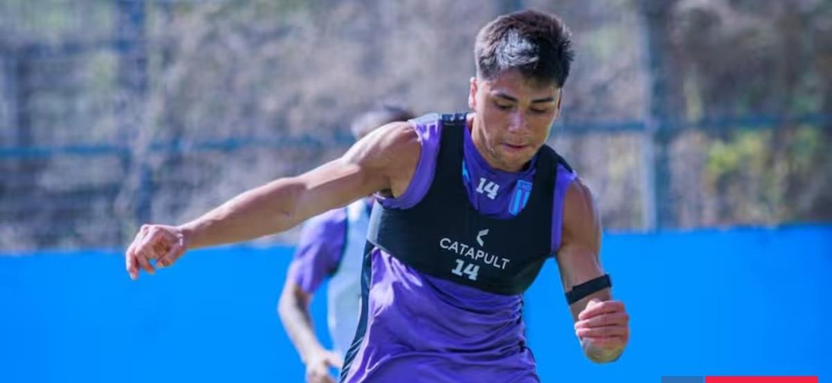 Damián Pizarro ve la luz en Argentina: chileno podría debutar en Racing tras complejo momento