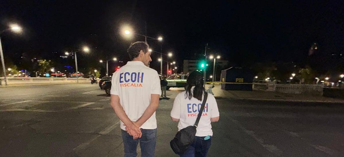 Desconocidos asesinan a disparos a peatón en puente de Avenida Recoleta