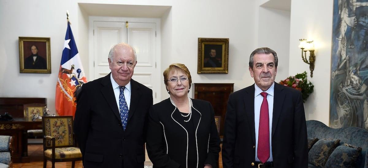 Michelle Bachelet y Ricardo Lagos se excusan de asistir al cambio de mando... Eduardo Frei no se lo pierde