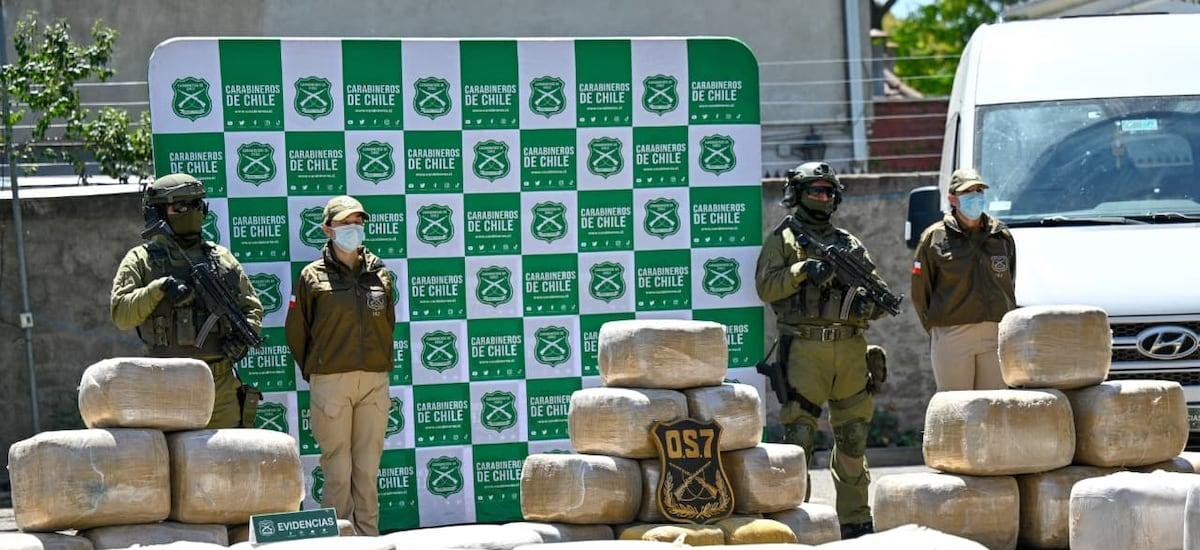 Carabineros incauta más de 37 mil plantas y más de 1,2 toneladas de marihuana procesada