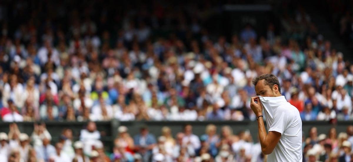 El conflicto entre Estados Unidos, Israel e Irán pone en aprietos a Daniil Medvedev, al fútbol y a la F1