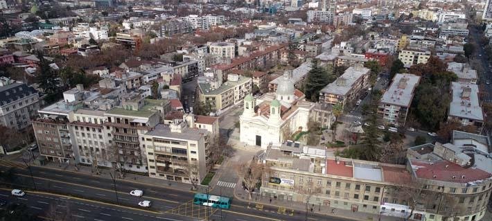 Avenida Providencia busca reverdecer: La carteras de proyectos públicos y privados para repotenciar el "boulevard" de la RM
