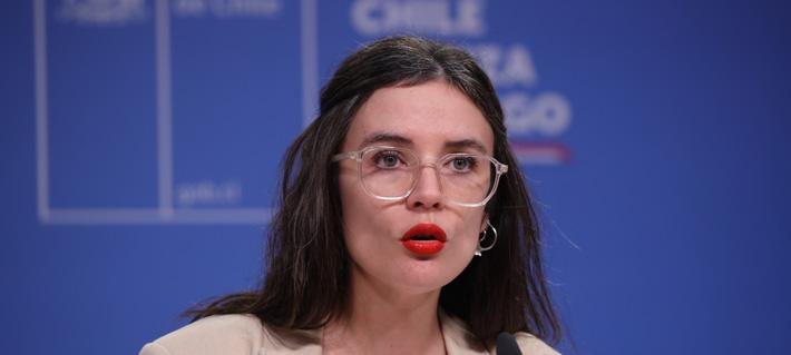 "Está muy lejos de cerrar un capítulo": Vallejo critica apertura de Kaiser a indultar a condenados por DD.HH.