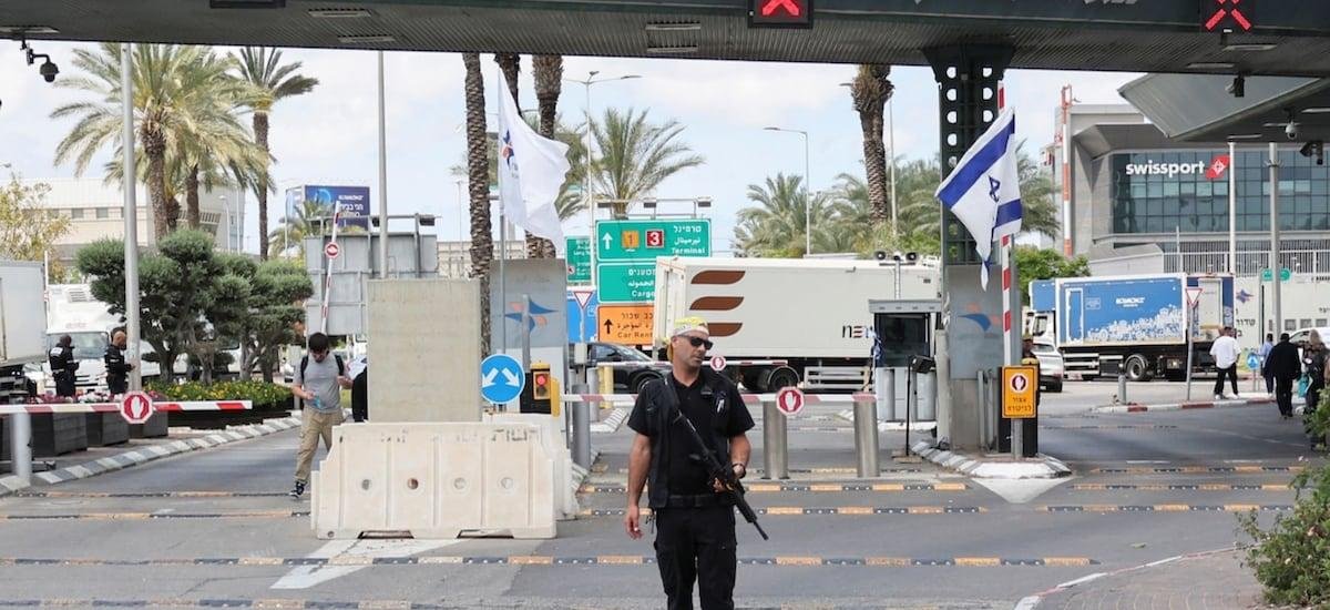 Estados Unidos autoriza la salida del “personal no esencial” de su Embajada en Israel por “riesgos de seguridad”