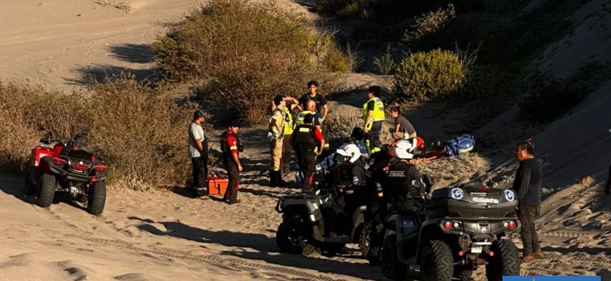 Un muerto y una mujer gravemente herida tras volcamiento de cuatrimoto en dunas de Ritoque