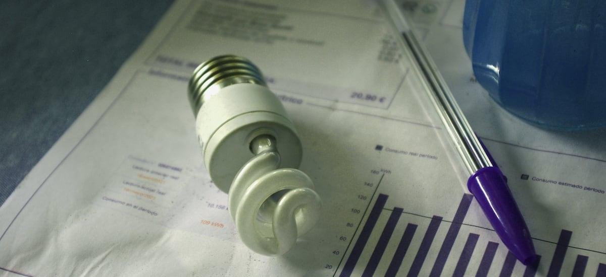 Alza en cuentas de la luz: Rincón deja en suspenso respaldar propuesta del gobierno para pagar deuda a distribuidoras