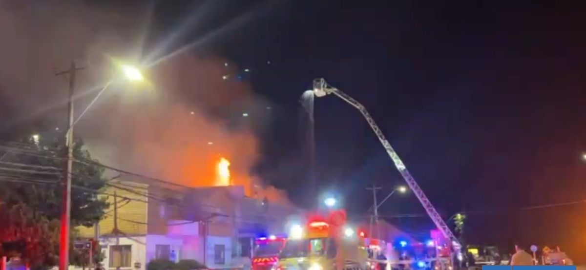 Tras incendio en Valdivia: reubican a trabajadoras de Seremi de la Mujer en la sede de CFT Estatal