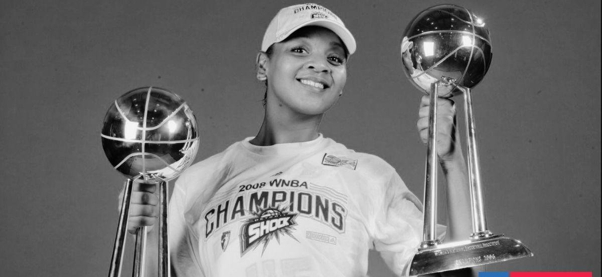 Luto en básquetbol de EEUU: muere Kara Braxton, dos veces campeona, a los 43 años en trágico accidente