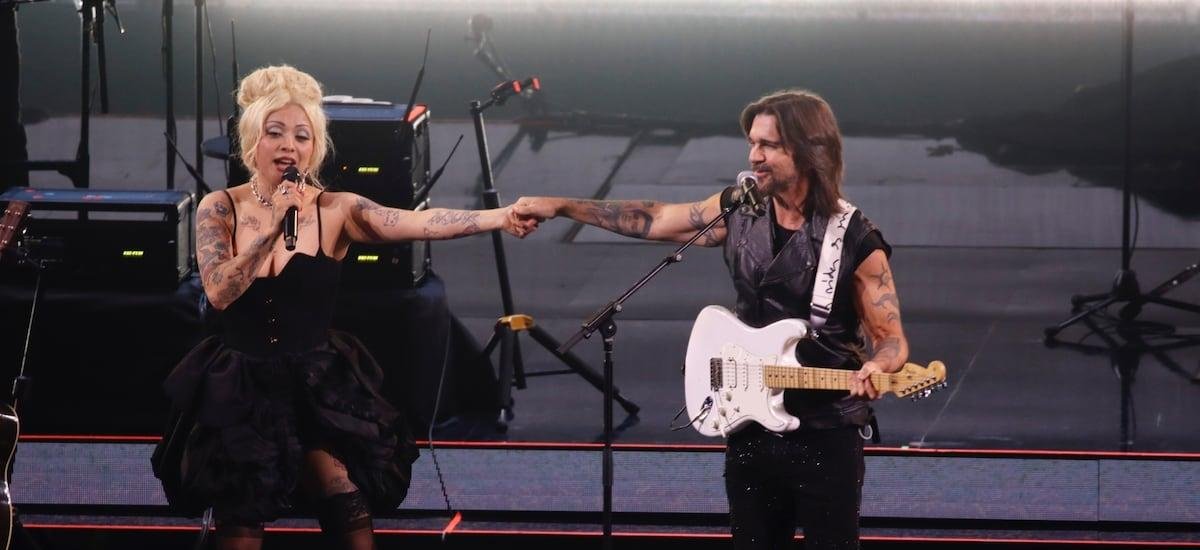 Juanes invita a Mon Laferte e interpreta a Chico Trujillo en su aplaudido regreso al Festival de Viña