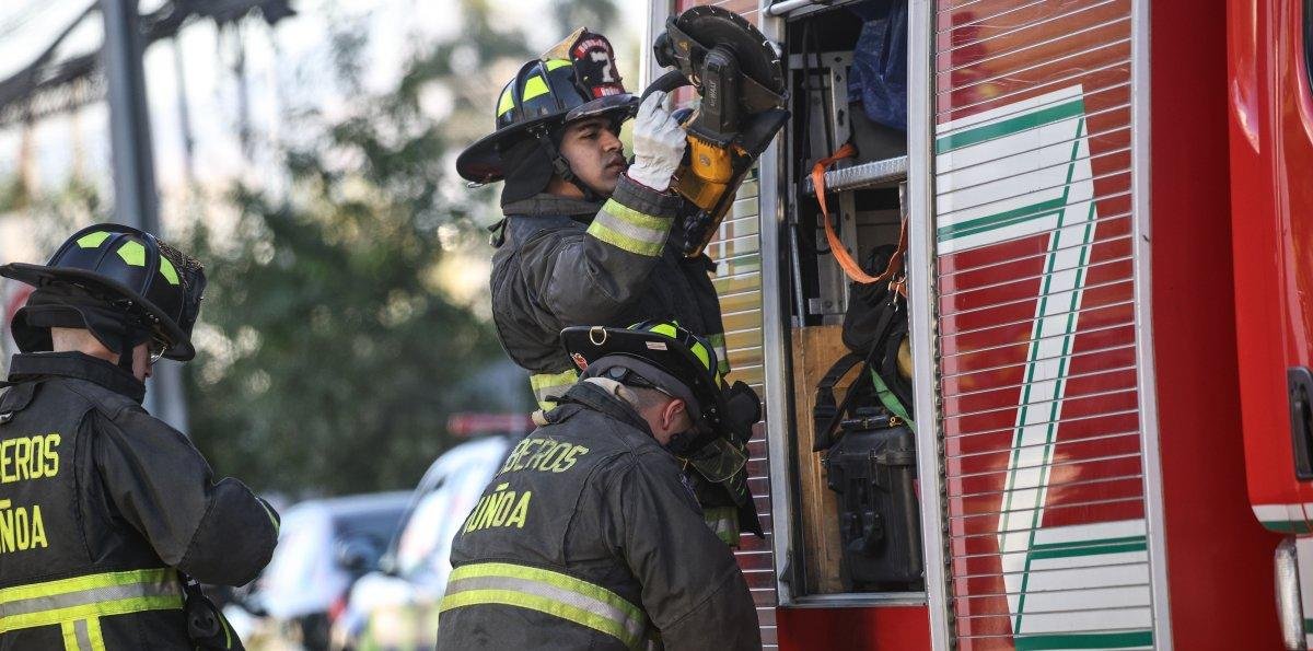 Incendio de tablero eléctrico obligó a evacuar una planta de Savory en Macul