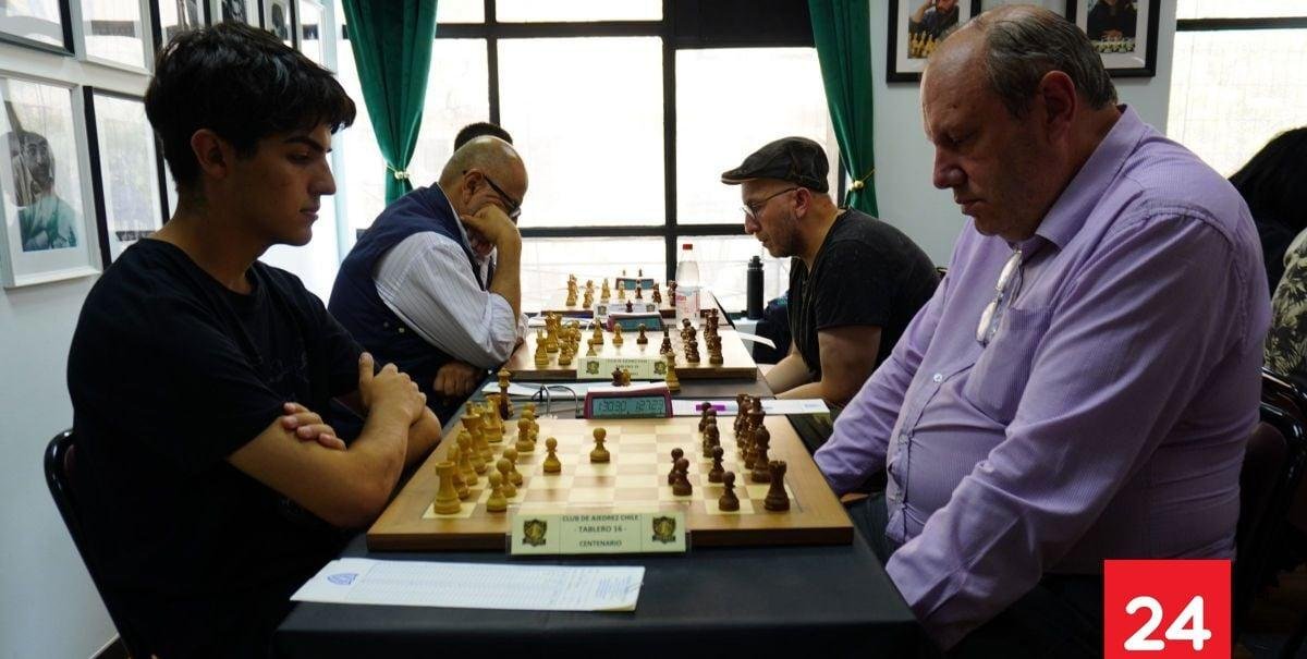 Torneo internacional de ajedrez entra en su etapa final con importante premiación en Santiago