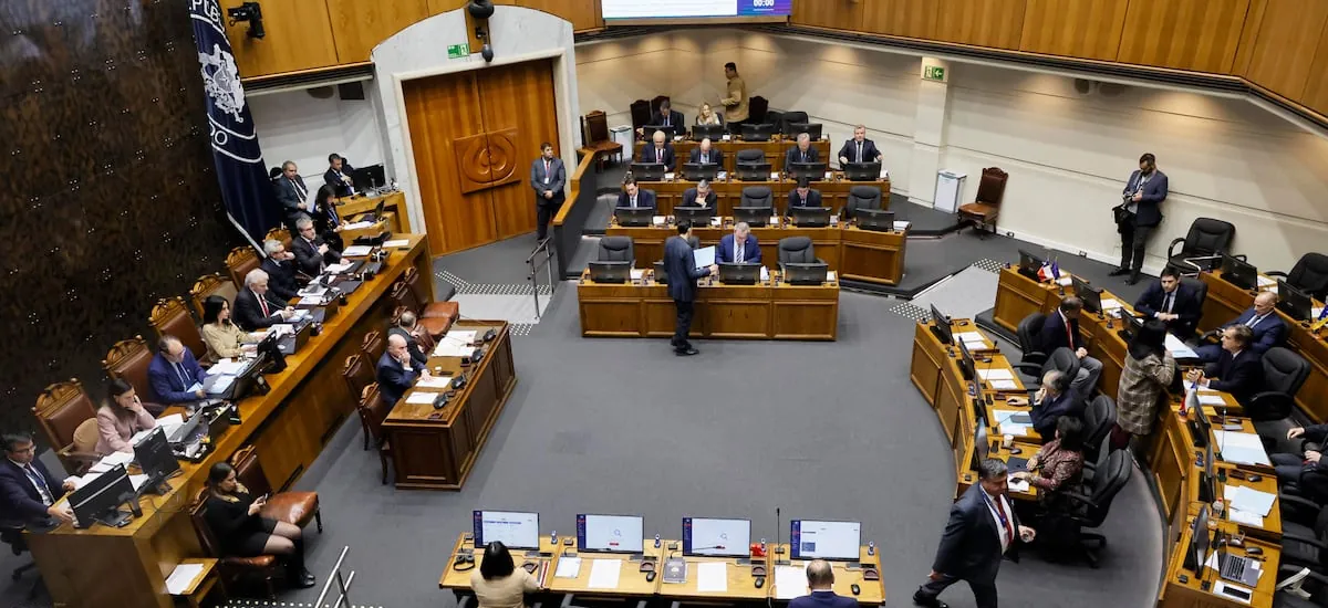 Senado manifiesta “plena disposición a colaborar” con investigación que involucra a parlamentarios en irregularidades de Junaeb