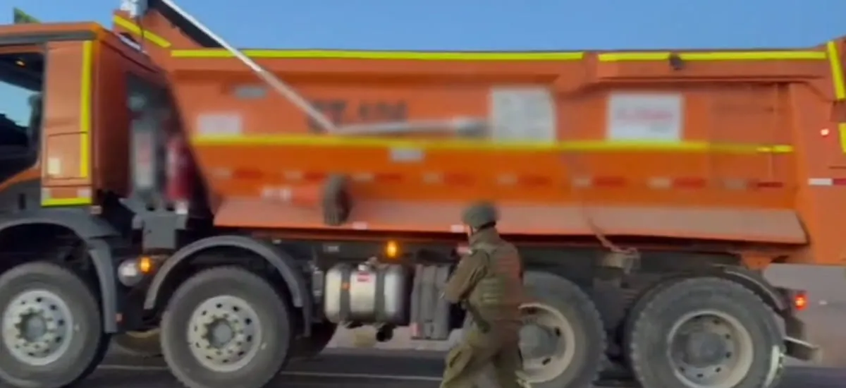 Recuperan tres camiones robados en la zona fronteriza de la Región de Antofagasta